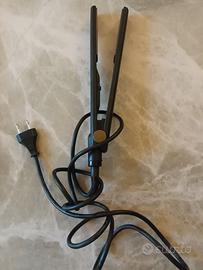 Piastra e spazzola per capelli