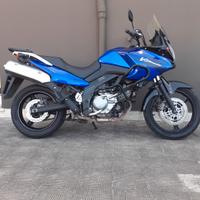 Suzuki V Strom DL 650 -