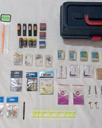 Accessori pesca (canne, ami, piombi, torpille)