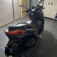 Yamaha xmax 400
