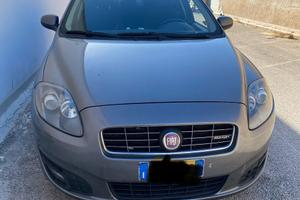 Fiat  Croma mjt 150cv