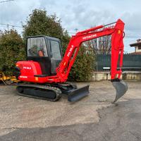 E277 - Escavatore Hitachi 30q cabinato