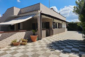 Villa rifinita e arredata