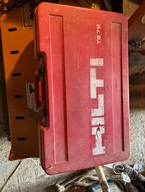 Martello demolitore e perforatore Hilti T72