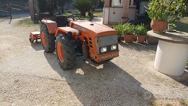 Trattore Carraro