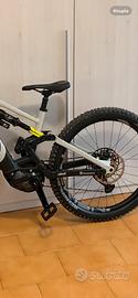 Bici ebaike husqvarna hc4