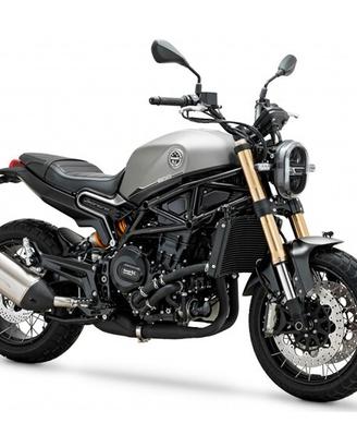 Benelli Leoncino 800