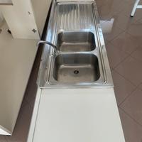 Piano da lavoro con 2 lacelli