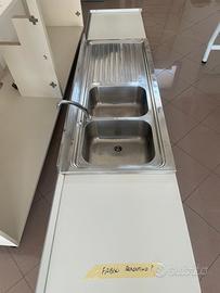 Piano da lavoro con 2 lacelli