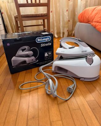Ferro da stiro con caldaia DeLonghi Stirella