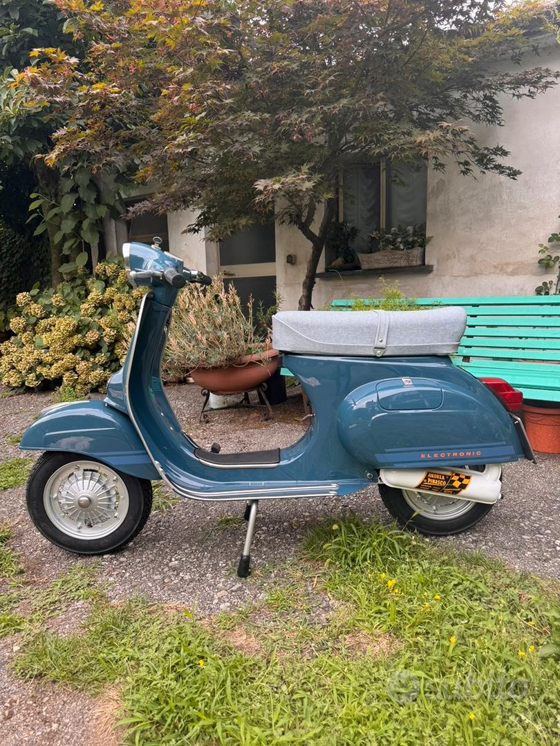 Restauro Vespe Vespa 125 Primavera Et3 Blu Marine Piaggio Vespa