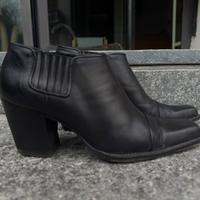 Stivaletti Duccio Del Duca in pelle num. 37,5