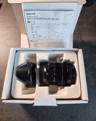 Fujinon XF 18-55mm f/2.8-4 R LM OIS - Fuji X Mount