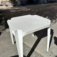 Tavoli e sedie da bar algida