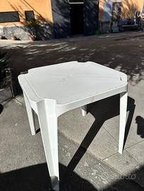 Tavoli e sedie da bar algida