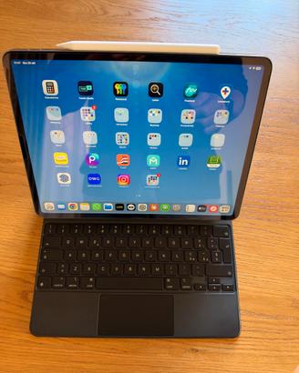 iPad Pro 12,9" 256GB + Magic Keyboard + Pencil 2