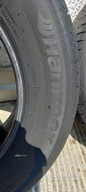 4 pneumatici 215/65 R17 Hankook Ventus