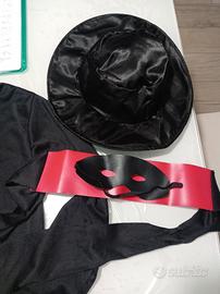 costume zorro  5-7 ANNI  