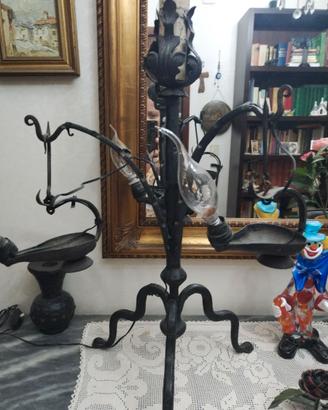 Lampadario e lume antichi