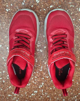 Scarpe Skechers e Geox.Tre paia nr 34