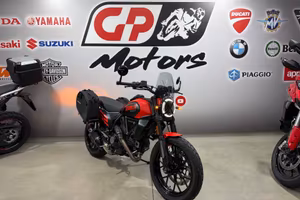 Ducati Scrambler 800 Full Throttle 4000KM