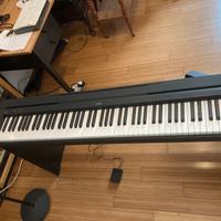 Pianoforte digitale yamaha p35
