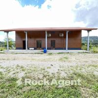 CENTRO IPPICO CON POTENZIALE RICETTIVO E SPORTIVO