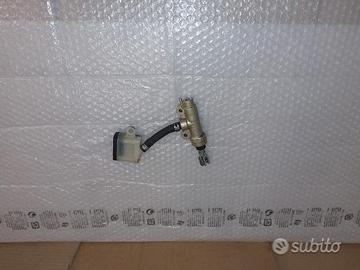 pompa freno posteriore brutale 800 800rr