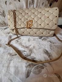 Borsa liujo con tracolla