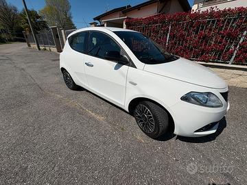 Lancia y Silver