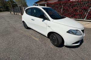 Lancia y Silver