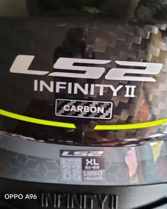 Casco moto in carbonio