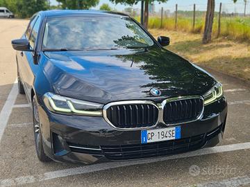 Bmw 520d 48V Touring mhev Business AUTO