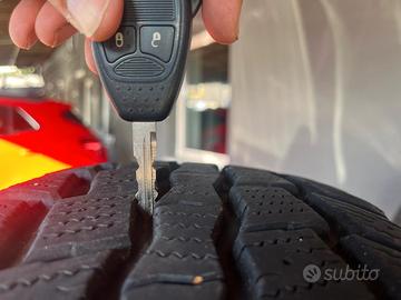4 GOMME TERMICHE 255 70 18 BLAZZER NUOVE!