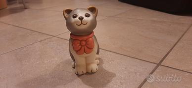 Gatto Thun con fiocco rosso h 12 cm