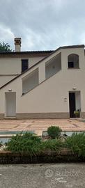 Collina , 10 km sud Senigallia appartamenti  500 €
