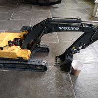 Escavatore RC4WD VOLVO 360