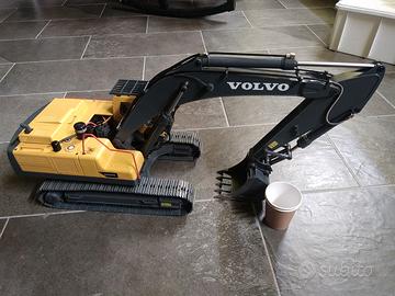Escavatore RC4WD VOLVO 360