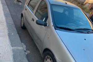 Fiat punto 1.2 benzina