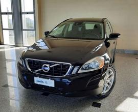 Volvo XC60 D4 AWD Geartronic Momentum