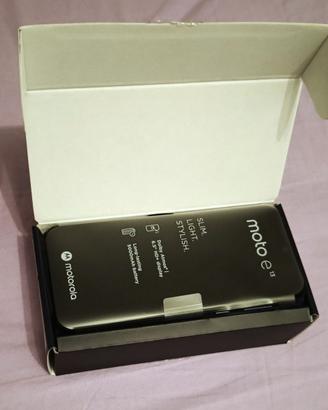 Smartphone Motorola Aurora Green 6,5" Nuovo