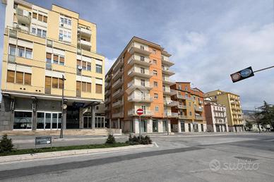 2 LOCALI A SAN GIOVANNI ROTONDO