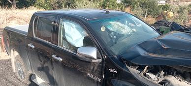 Toyota hilux 2.4 d-4d  anno 2021 