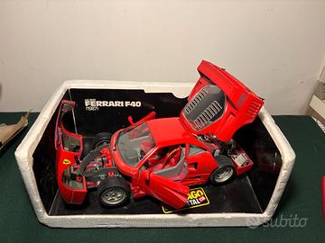 Ferrari F40 1987 Bburago 1:18 Rosso Corsa Bburago