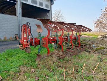 Aratro quadrivomere variabile 