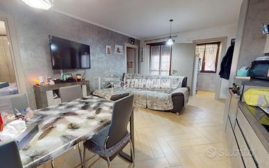 Trilocale ristrutturato con pOSTO AUTO