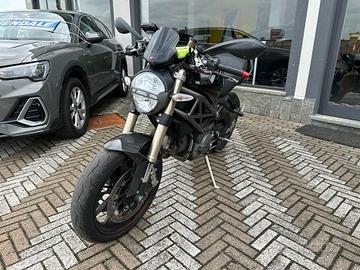 Ducati Monster 1100 EVO motore stesso HyperMotard