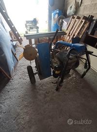 Cernitrice e scopatrice olive