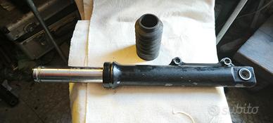 Sym Fiddler 3 stelo forcella sinistra 