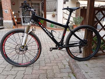 MTB. in carbonio taglia M